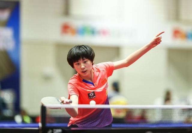 英格兰U21队11月大名单：里科-刘易斯、小贝林、吉滕斯入选