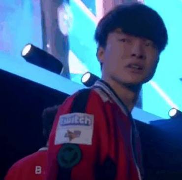 齐达内、贝克汉姆、大罗对线罗纳尔迪尼奥，梅西当时有多大？